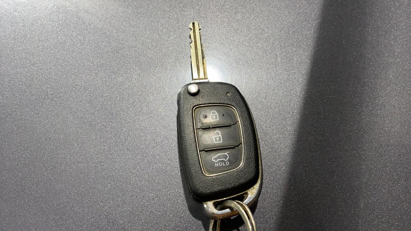 2015 Hyundai Elite i20 SPORTZ 1.2 (O), Petrol, Manual, 13,423 km, Key Close Up
