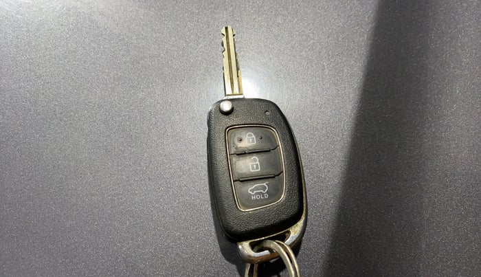 2015 Hyundai Elite i20 SPORTZ 1.2 (O), Petrol, Manual, 13,423 km, Key Close Up