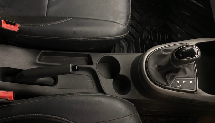 2021 Hyundai GRAND I10 NIOS SPORTZ AMT 1.2 KAPPA VTVT, Petrol, Automatic, 83,628 km, Gear Lever