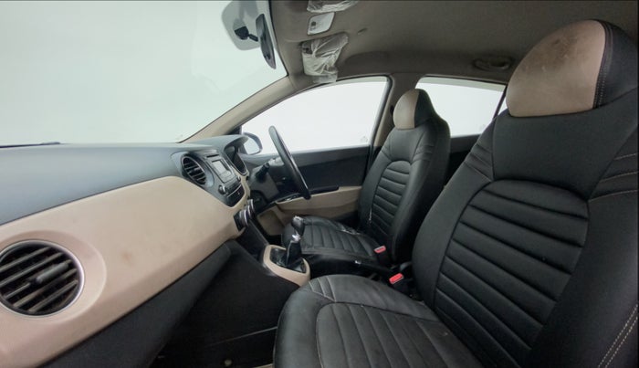2015 Hyundai Grand i10 SPORTZ 1.2 KAPPA VTVT, Petrol, Manual, 38,464 km, Right Side Front Door Cabin