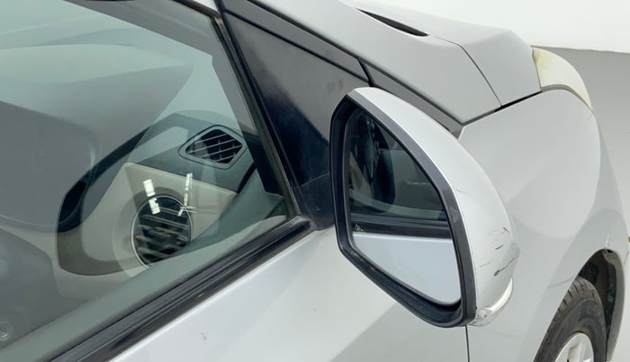 2015 Hyundai Grand i10 SPORTZ 1.2 KAPPA VTVT, Petrol, Manual, 38,464 km, Right rear-view mirror - Mirror motor not working