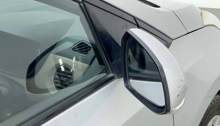 2015 Hyundai Grand i10 SPORTZ 1.2 KAPPA VTVT, Petrol, Manual, 38,464 km, Right rear-view mirror - Folding motor not working