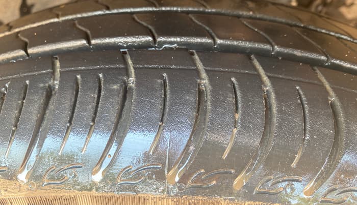 2025 Tata Tiago XTA PETROL, Petrol, Automatic, 8,571 km, Right Front Tyre Tread