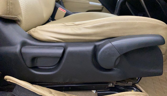 2015 Honda City 1.5L I-VTEC VX CVT, Petrol, Automatic, 77,955 km, Driver Side Adjustment Panel