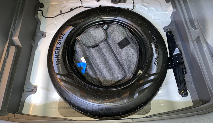 2024 Hyundai Creta SX (O) 1.5 PETROL, Petrol, Manual, 14,174 km, Spare Tyre