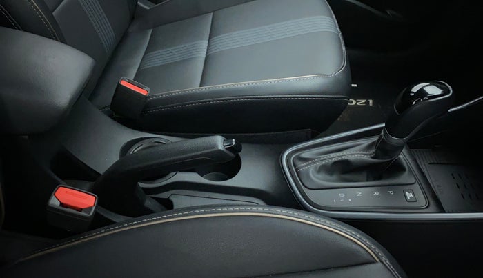 2020 Hyundai NEW I20 ASTA 1.0 GDI TURBO DCT, Petrol, Automatic, 6,779 km, Gear Lever