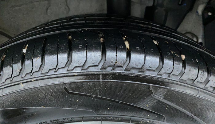 2020 Hyundai NEW I20 ASTA 1.0 GDI TURBO DCT, Petrol, Automatic, 6,779 km, Left Rear Tyre Tread