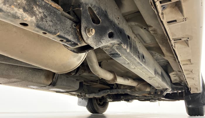 2013 Toyota Innova 2.5 GX 7 STR BS IV, Diesel, Manual, 1,58,656 km, Right Side Underbody