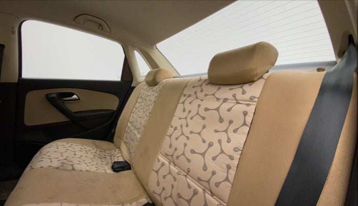 2016 Volkswagen Ameo HIGHLINE1.2L, Petrol, Manual, 98,156 km, Right Side Rear Door Cabin