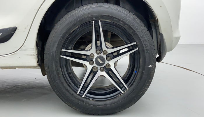 2019 Maruti Swift VXI, Petrol, Manual, 39,572 km, Left Rear Wheel