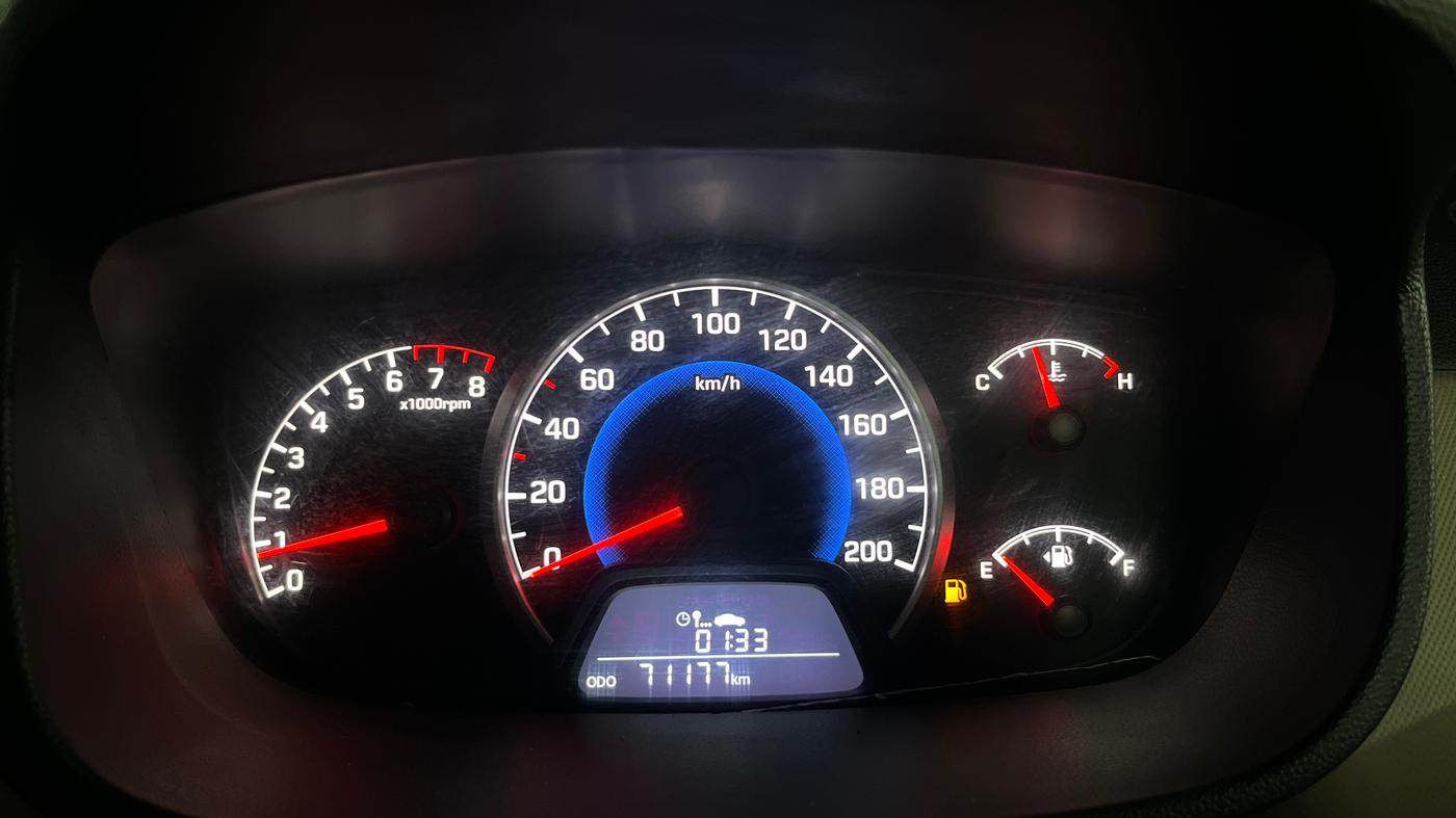 2018 Hyundai Grand i10 SPORTZ 1.2 KAPPA VTVT, Petrol, Manual, 71,176 km, Odometer Image
