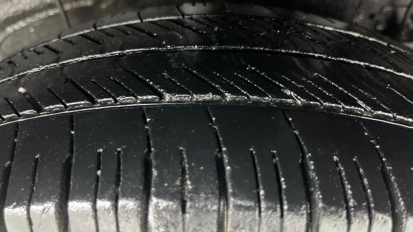 2018 Hyundai Grand i10 SPORTZ 1.2 KAPPA VTVT, Petrol, Manual, 71,176 km, Left Rear Tyre Tread