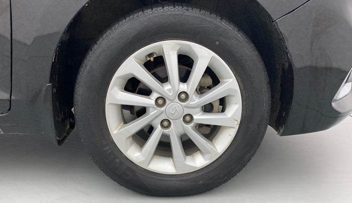 2018 Hyundai Verna EX 1.6 VTVT AT, Petrol, Automatic, 40,923 km, Right Front Wheel