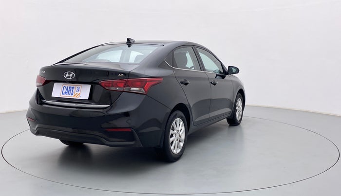 2018 Hyundai Verna EX 1.6 VTVT AT, Petrol, Automatic, 40,923 km, Right Back Diagonal
