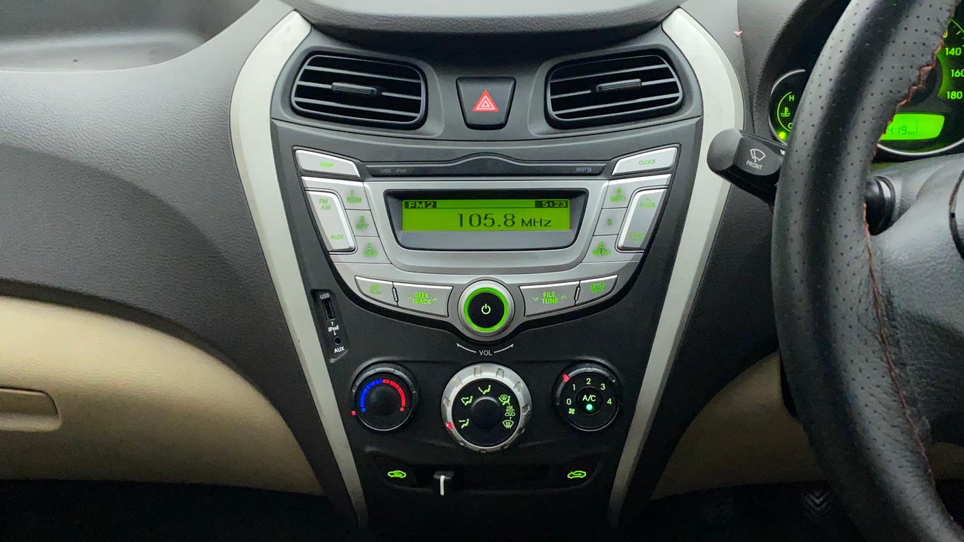 2017 Hyundai Eon MAGNA +, Petrol, Manual, 44,499 km, Air Conditioner