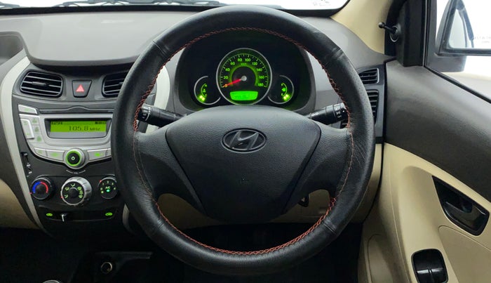 2017 Hyundai Eon MAGNA +, Petrol, Manual, 44,499 km, Steering Wheel Close Up