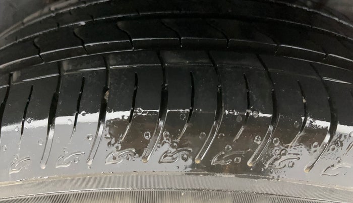 2019 Hyundai VENUE SX PLUS 1.0 TURBO DCT, Petrol, Automatic, 75,829 km, Left Rear Tyre Tread