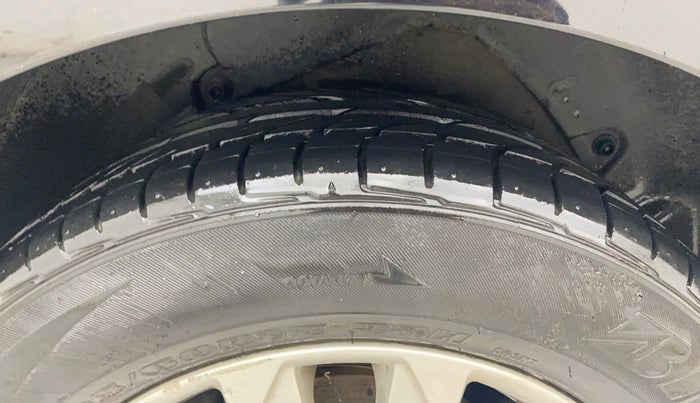 2016 Hyundai New Elantra 1.8 SX AT VTVT, Petrol, Automatic, 69,272 km, Right Rear Tyre Tread
