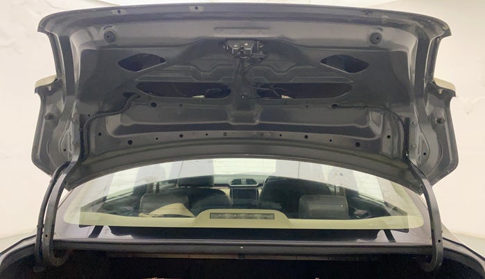 2017 Maruti Dzire ZDI PLUS, Diesel, Manual, 86,992 km, Boot Door Open
