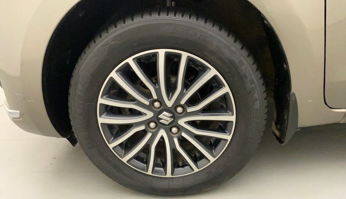 2017 Maruti Dzire ZDI PLUS, Diesel, Manual, 86,992 km, Left Front Wheel