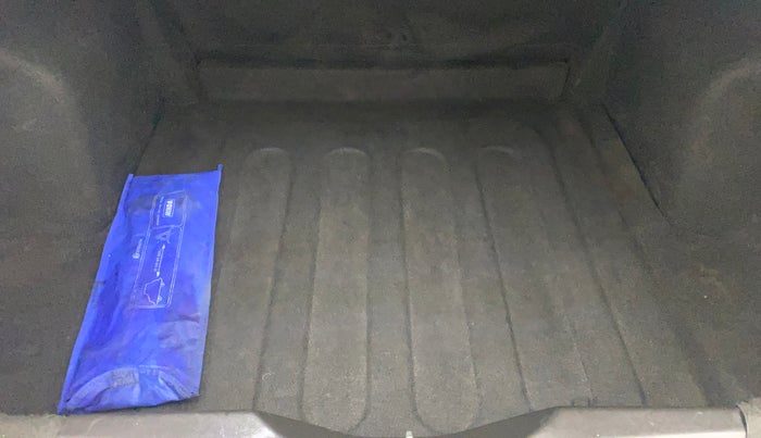 2016 Chevrolet Sail 1.2 LS ABS, Petrol, Manual, 47,752 km, Boot Inside