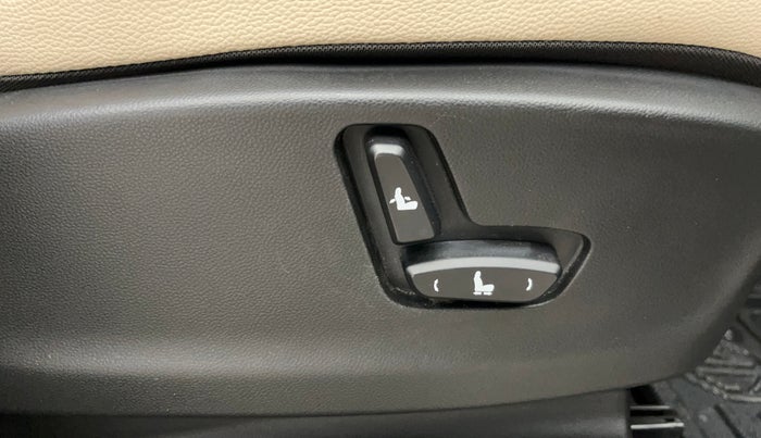 2023 MG HECTOR SAVVY PRO 1.5 TURBO CVT PETROL, Petrol, Automatic, 37,173 km, Driver Side Adjustment Panel