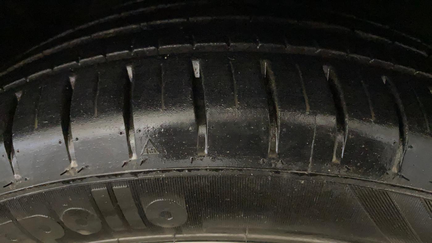 2018 Hyundai Verna 1.6 VTVT SX, Petrol, Manual, 78,109 km, Right Front Tyre Tread