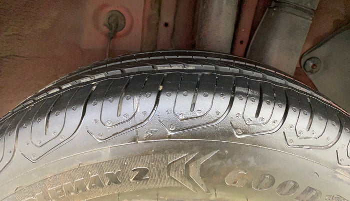 2017 Hyundai Elite i20 SPORTZ 1.2, Petrol, Manual, 45,037 km, Left Rear Tyre Tread