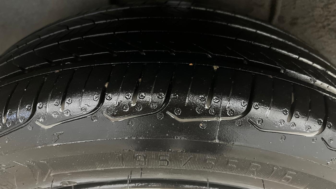 2020 Tata ALTROZ XT PETROL, Petrol, Manual, 64,549 km, Right Rear Tyre Tread