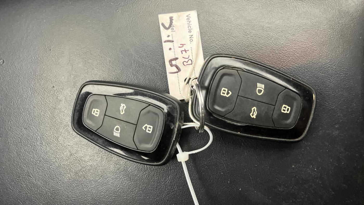 2020 Tata ALTROZ XT PETROL, Petrol, Manual, 64,549 km, Key Close Up