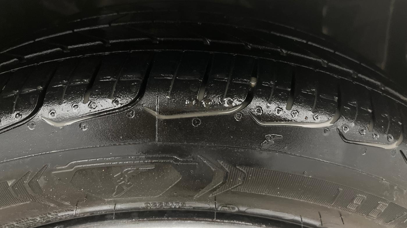 2020 Tata ALTROZ XT PETROL, Petrol, Manual, 64,549 km, Right Front Tyre Tread