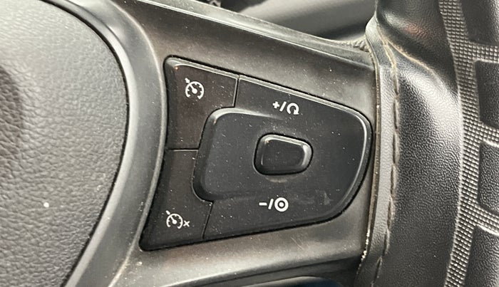 2020 Tata ALTROZ XT PETROL, Petrol, Manual, 64,084 km, Adaptive Cruise Control