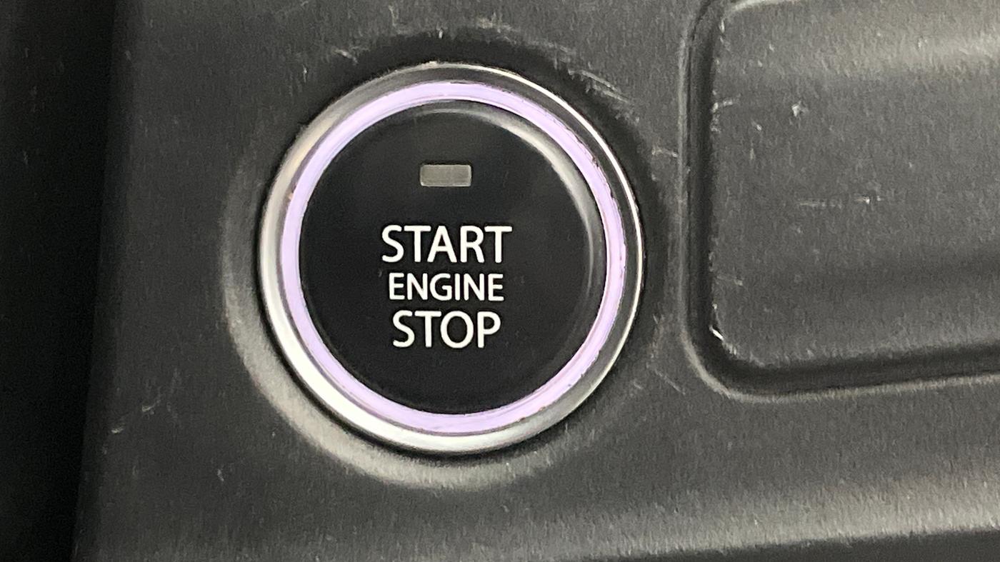 2020 Tata ALTROZ XT PETROL, Petrol, Manual, 64,549 km, Keyless Start/ Stop Button