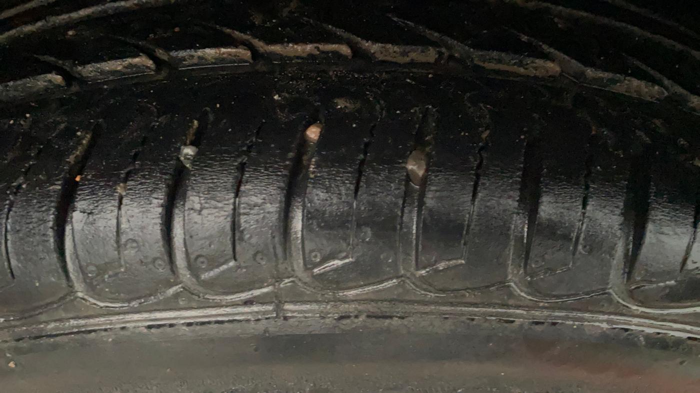 2019 Ford Ecosport TITANIUM + 1.5L PETROL AT, Petrol, Automatic, 35,325 km, Left Rear Tyre Tread