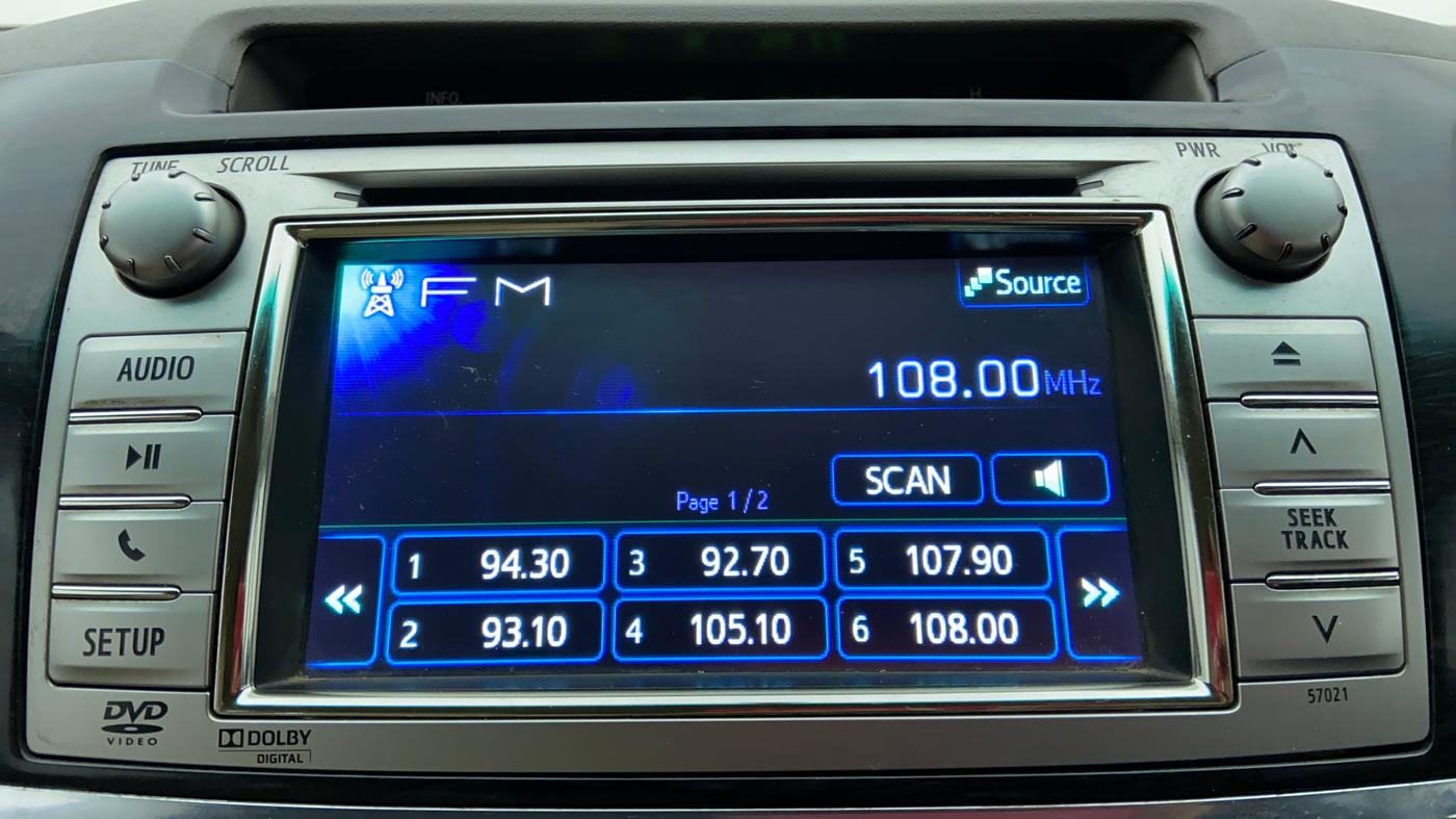 2012 Toyota Fortuner 3.0 MT 4X4, Diesel, Manual, 97,115 km, Infotainment System