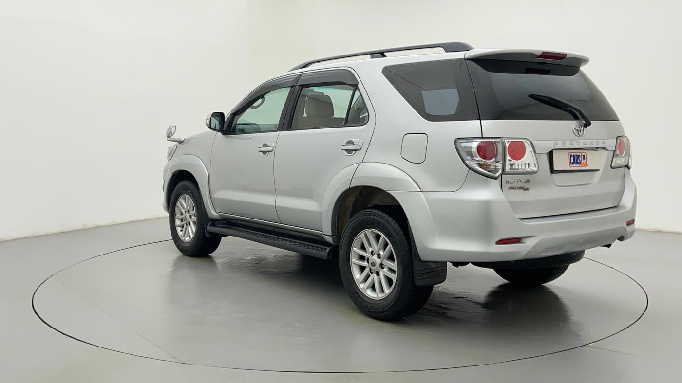 2012 Toyota Fortuner 3.0 MT 4X4, Diesel, Manual, 97,115 km, Left Back Diagonal