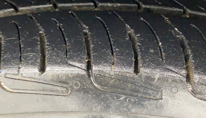 2015 Hyundai Grand i10 ASTA 1.2 KAPPA VTVT, Petrol, Manual, 47,552 km, Left Front Tyre Tread