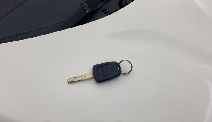 2015 Honda City 1.5L I-VTEC S MT, Petrol, Manual, 65,266 km, Key Close Up