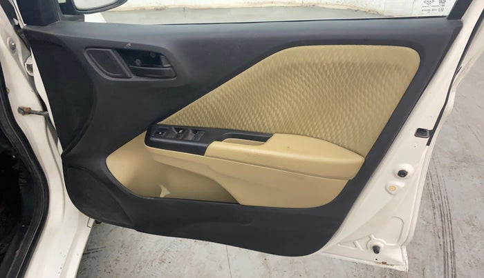 2015 Honda City 1.5L I-VTEC S MT, Petrol, Manual, 65,266 km, Driver Side Door Panels Control