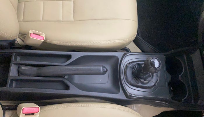 2015 Honda City 1.5L I-VTEC S MT, Petrol, Manual, 65,266 km, Gear Lever