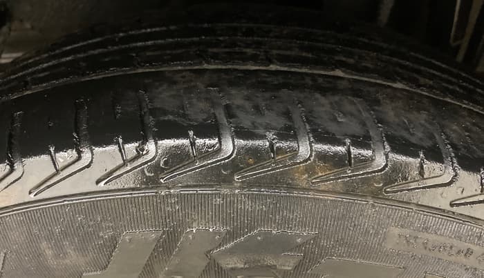 2022 Tata Tiago XT PETROL, Petrol, Manual, 1,22,275 km, Left Rear Tyre Tread