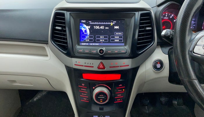 2020 Mahindra XUV300 W8 (O) 1.2 PETROL, Petrol, Manual, 42,431 km, Air Conditioner
