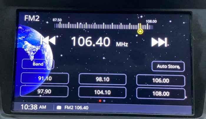 2020 Mahindra XUV300 W8 (O) 1.2 PETROL, Petrol, Manual, 42,431 km, Touchscreen Infotainment System