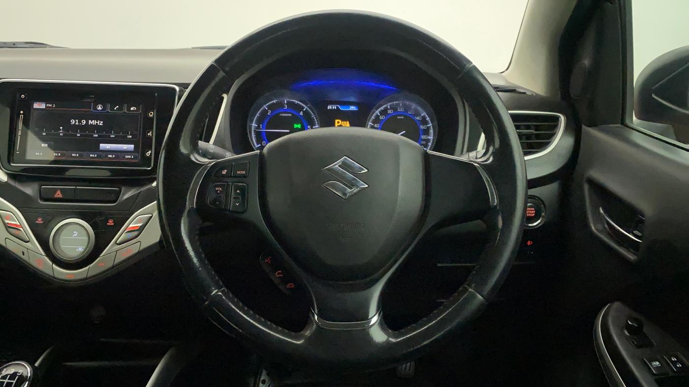 2017 Maruti Baleno ALPHA DIESEL 1.3, Diesel, Manual, 73,649 km, Steering Wheel Close Up