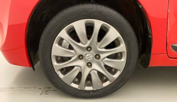 2017 Maruti Baleno ALPHA DIESEL 1.3, Diesel, Manual, 73,649 km, Left Front Wheel