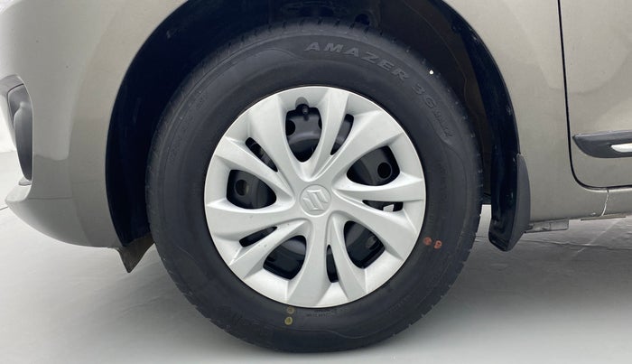 2019 Maruti Swift VXI AMT D, Petrol, Automatic, 25,823 km, Left Front Wheel
