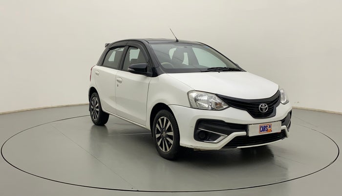 2019 Toyota Etios Liva V DUAL TONE, CNG, Manual, 82,515 km, Right Front Diagonal