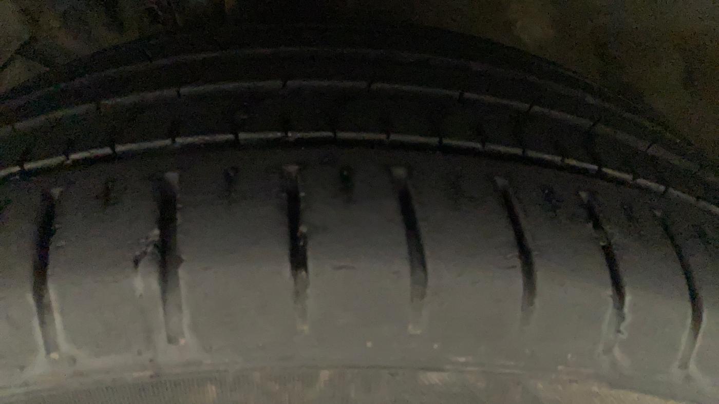 2018 Maruti Baleno ALPHA CVT PETROL 1.2, Petrol, Automatic, 33,378 km, Left Front Tyre Tread