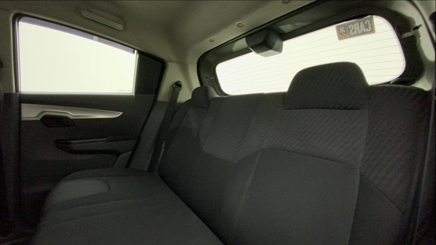 2018 Mahindra KUV 100 NXT K6+ D 6 STR, Diesel, Manual, 63,935 km, Right Side Rear Door Cabin
