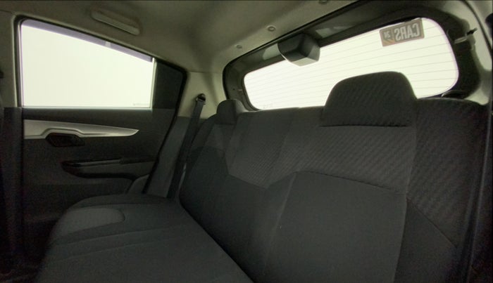 2018 Mahindra KUV 100 NXT K6+ D 6 STR, Diesel, Manual, 63,935 km, Right Side Rear Door Cabin